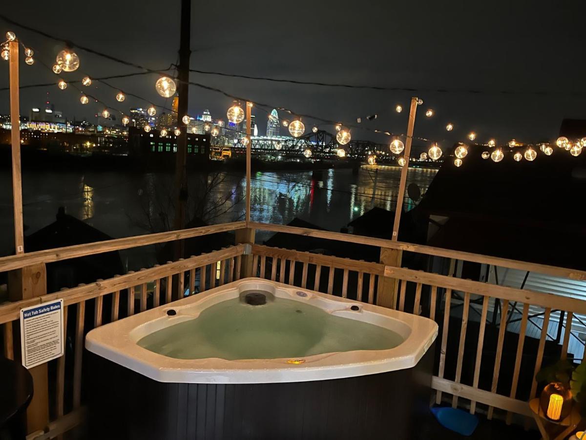 Cozy Riverfront Bungalow With Stunning Views Covington Ngoại thất bức ảnh